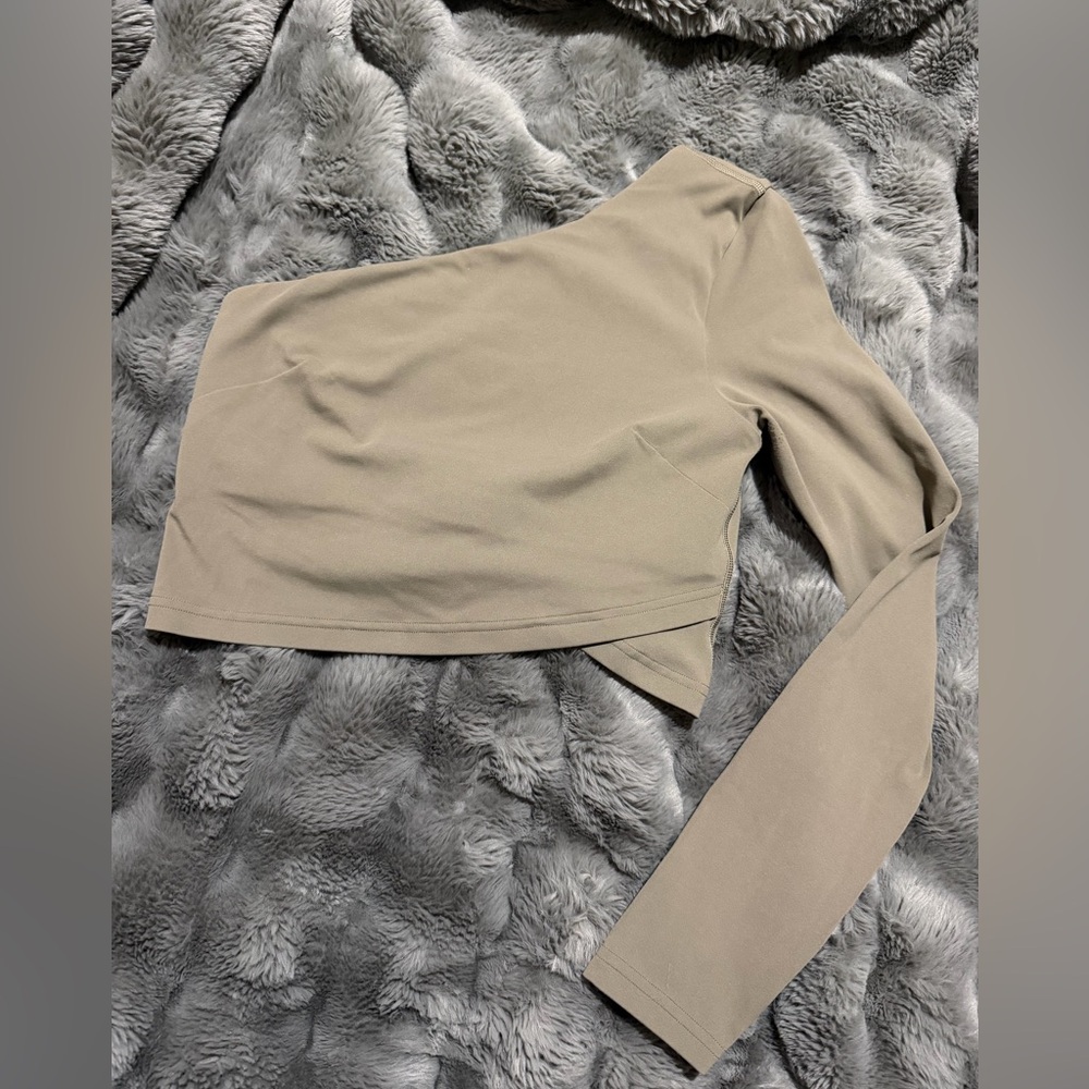 Lululemon Top